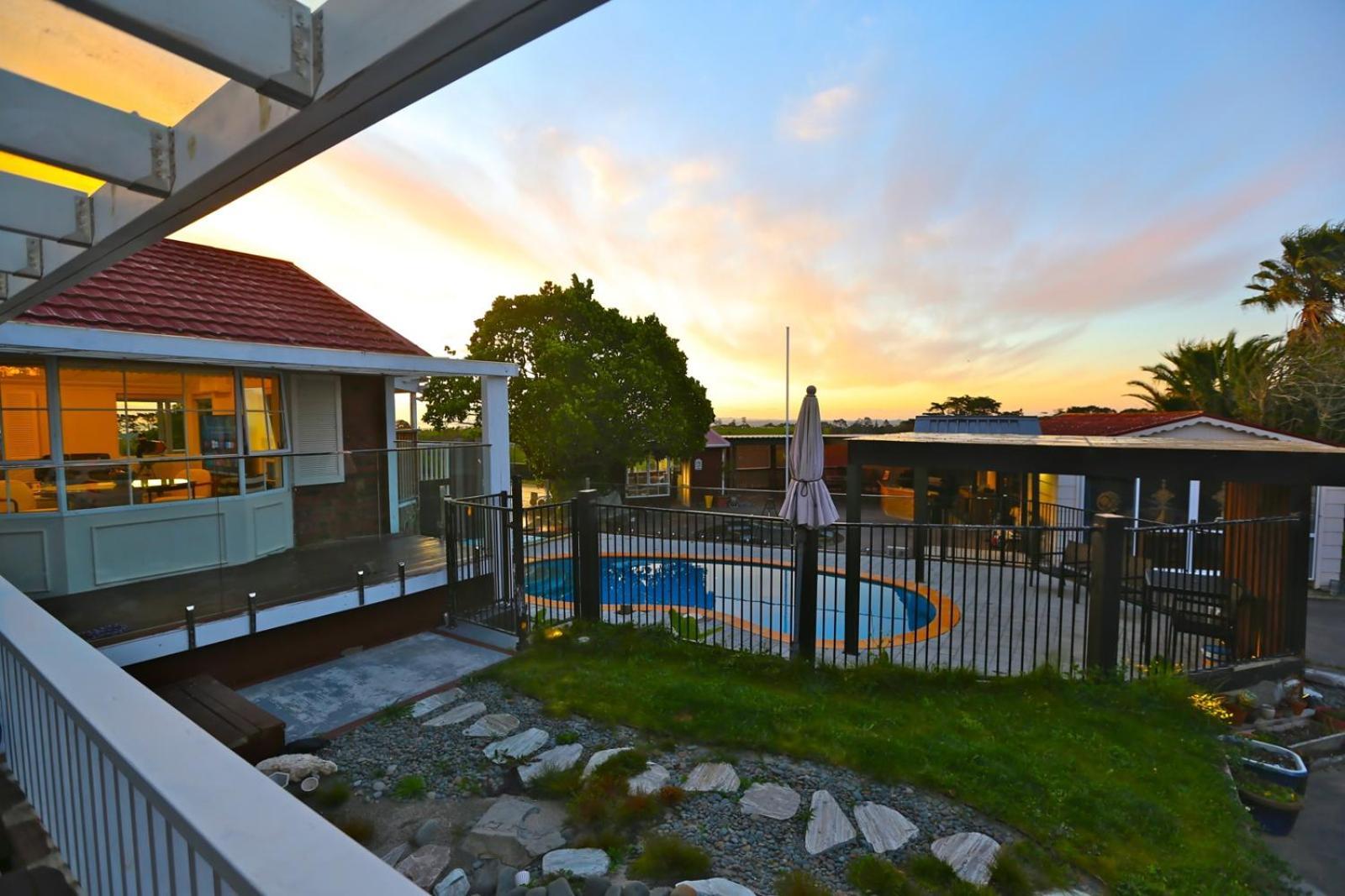 Holiday House In Totara Park Auckland Extérieur photo